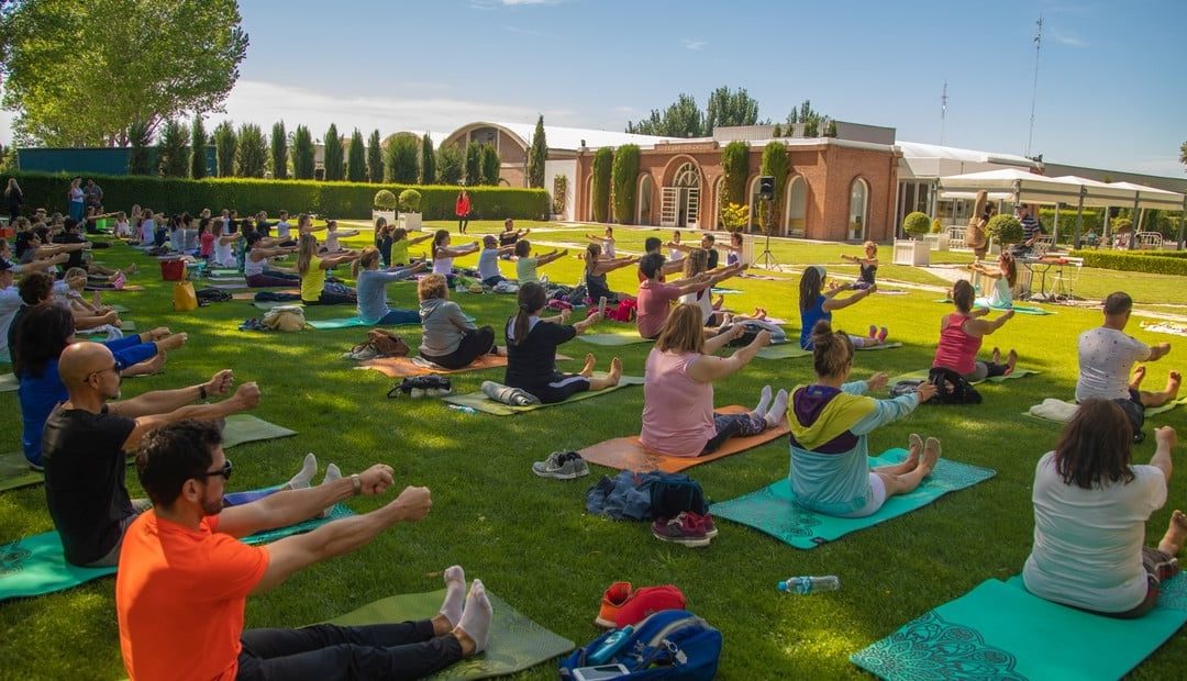 YOGA POR LOS CAMINOS DEL VINO – BODEGA CHANDON